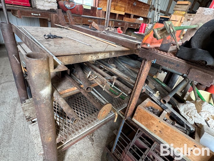 work-benches/tools/supplies-image-15