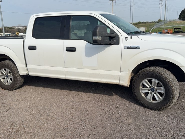 2016-ford-f150-image-4