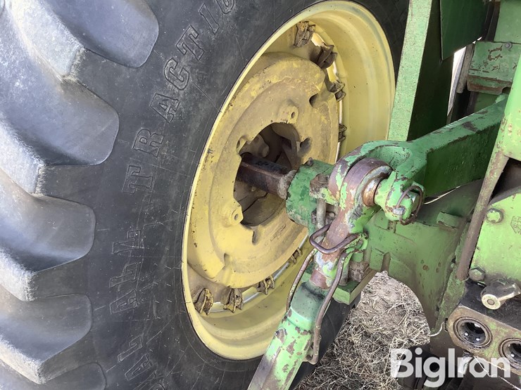 1970-john-deere-4520-image-12