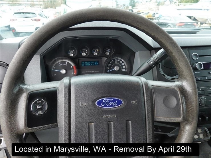 2011-ford-f550-image-22