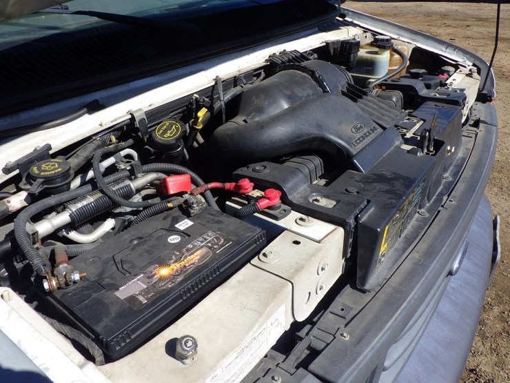 2006-ford-econoline-350-image-12