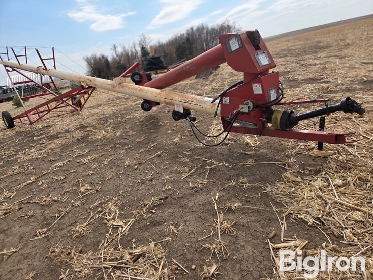 feterl-auger-image-4