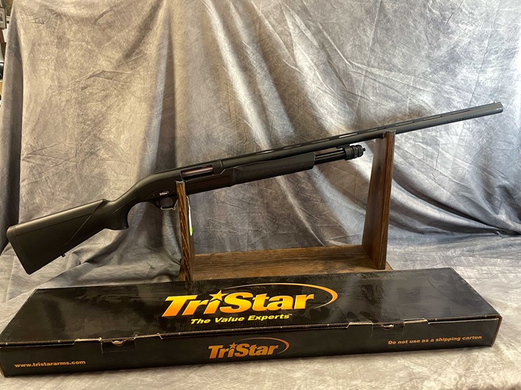 #10103-•-tristar-cobra-111,-12-ga.-pump-action-shotgun,-sn:-krp042536-image-1