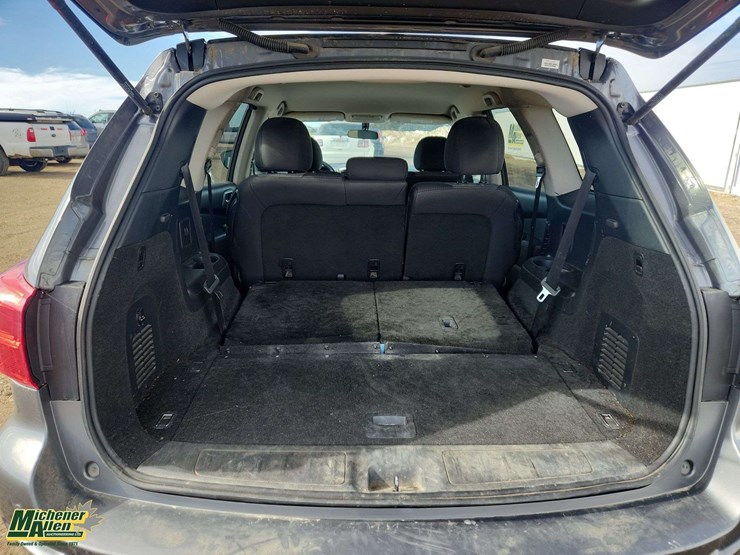 2020-nissan-pathfinder-image-16