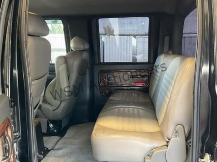 2006-gmc-topkick-image-25