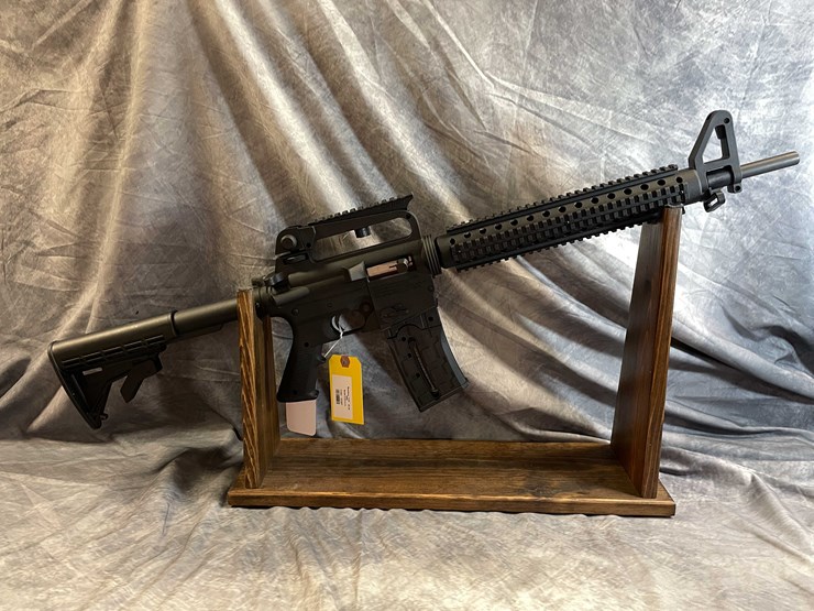 #10069-•-mossberg-715t,-22-lr-semi-auto-rifle,-sn:-elg3434270-image-2