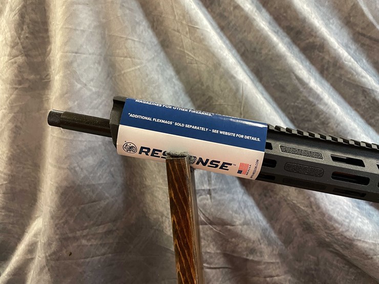 #10065-•-smith-&-wesson-respomse,-9mm-luger-semi-auto-rifle,-sn:-rsp9929-image-12