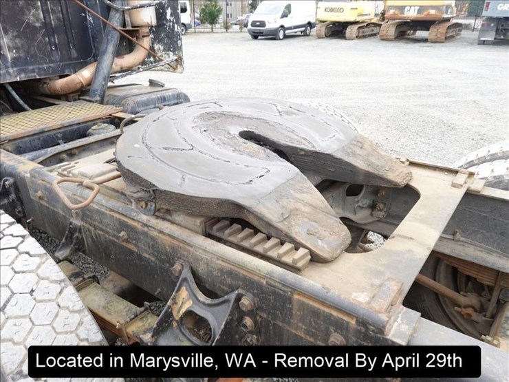 1985-international-s2300-image-27