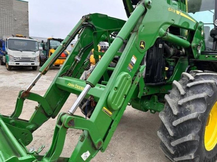 2020-john-deere-6130m-image-48