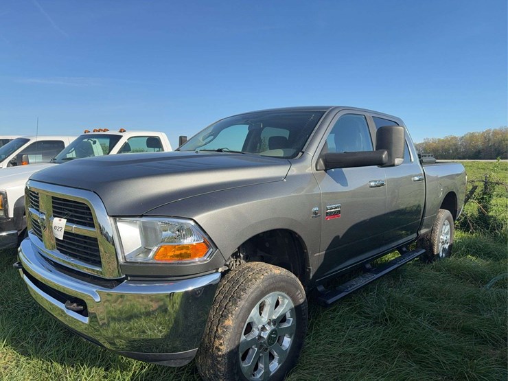 2011-dodge-ram-2500-image-1