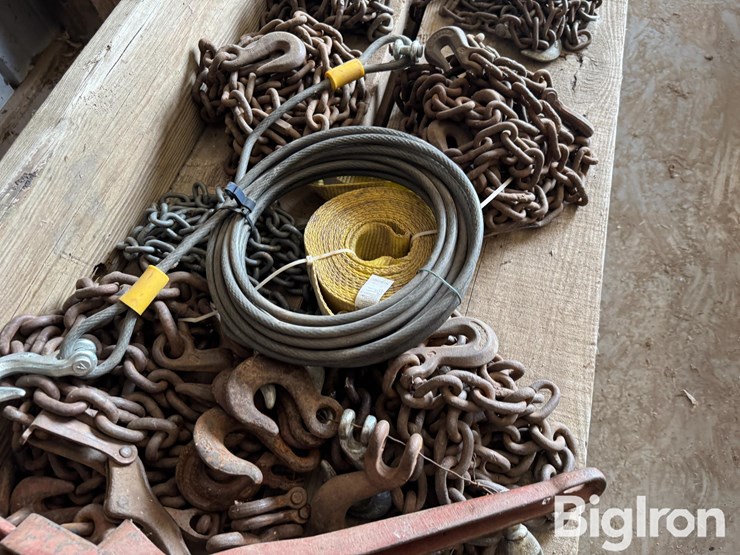 chains-&-binders-image-8