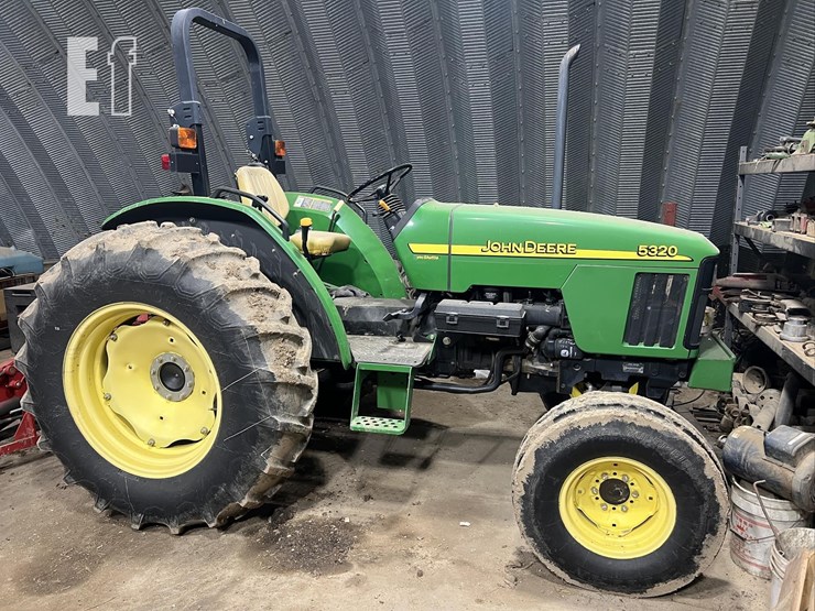 2001-john-deere-5320-image-1