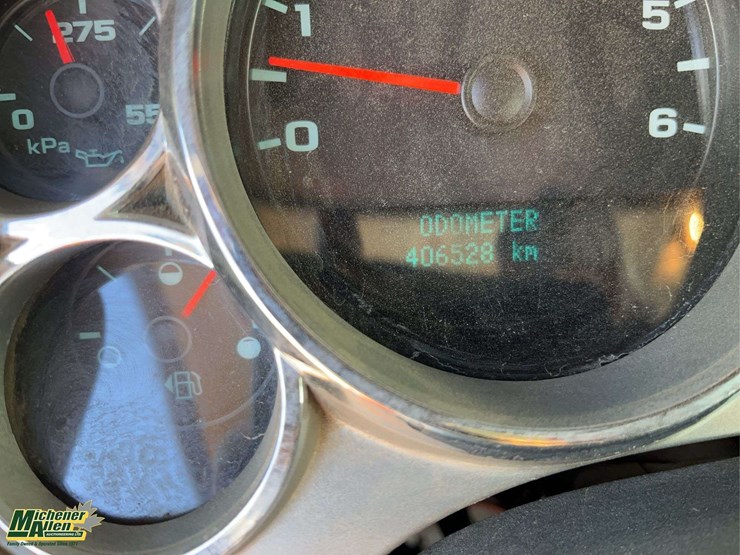 2011-gmc-sierra-2500hd-image-25