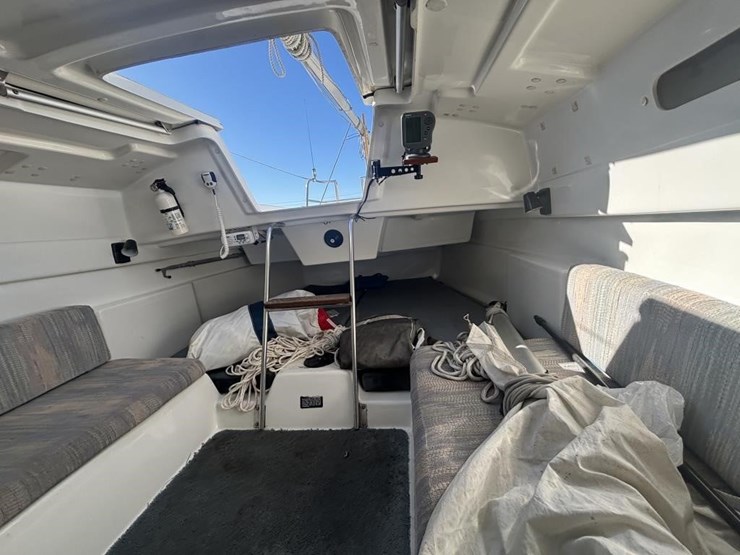 1995-unknown-trailer-image-23