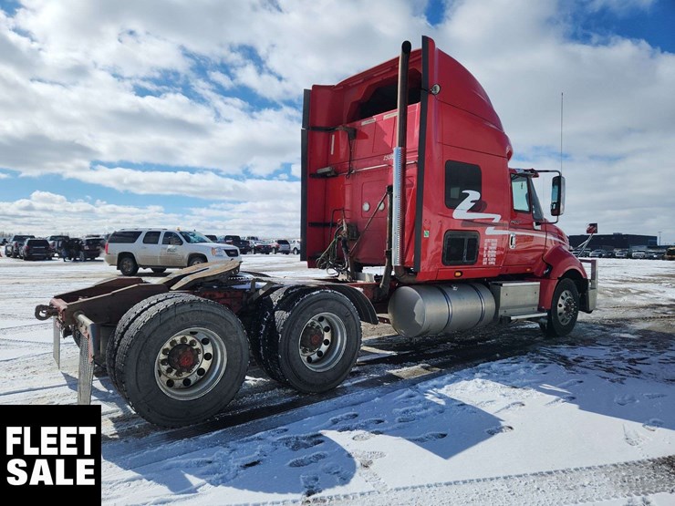 2014-international-prostar-image-4