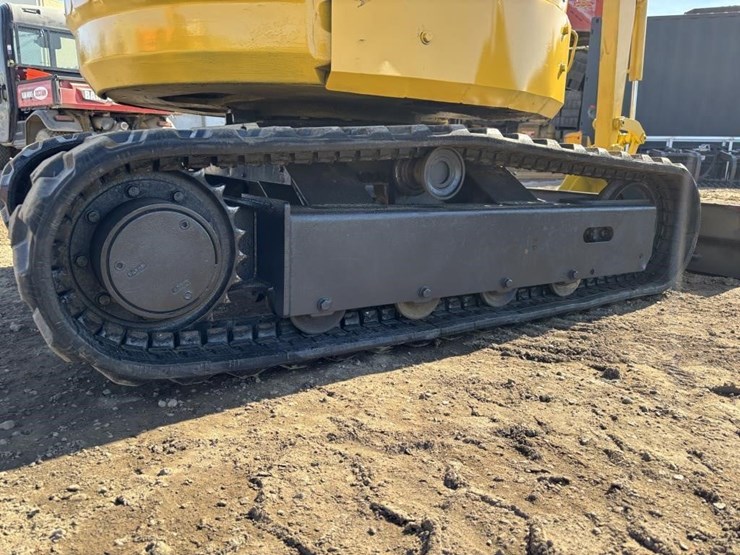 komatsu-pc28uu-2-image-20