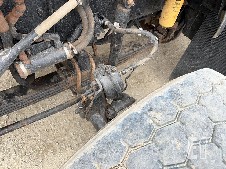 2003-kenworth-t800-image-48