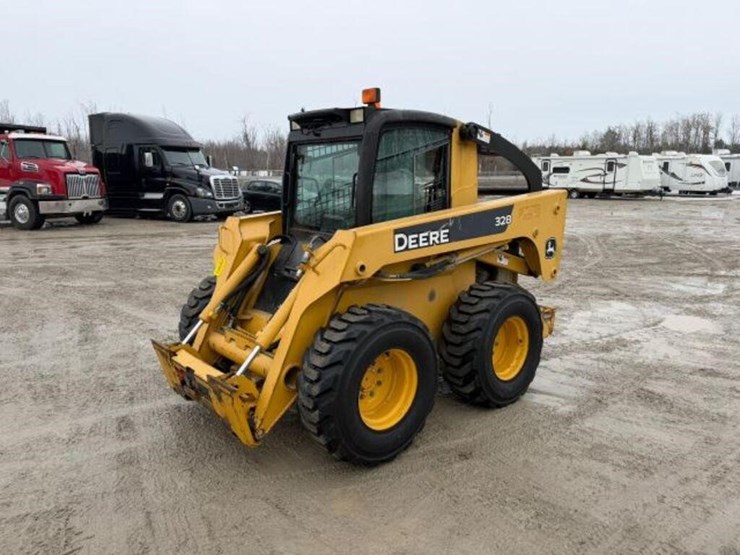 2007-john-deere-328-image-1