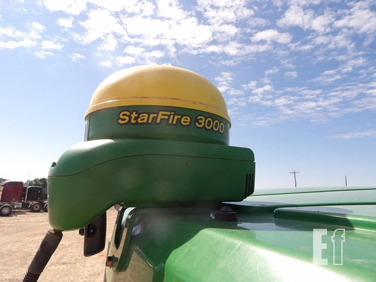 john-deere-8120-image-22