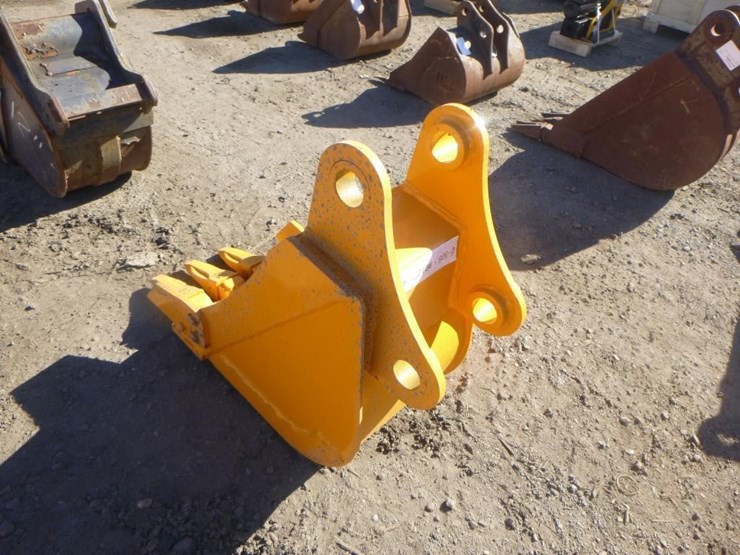 caterpillar-305-image-4