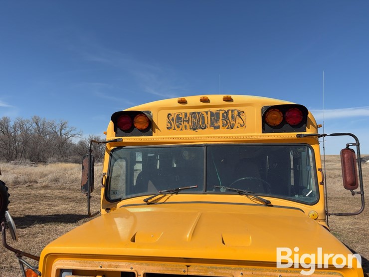 1989-gmc-6000-image-12