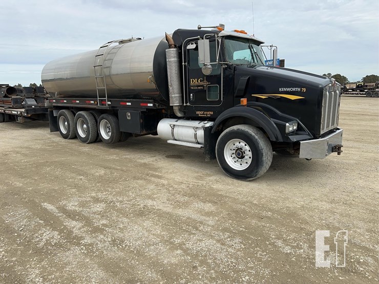 2003-kenworth-t800-image-7
