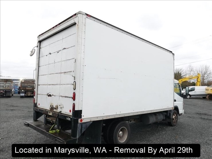 2007-mitsubishi-fuso-fe140-image-15