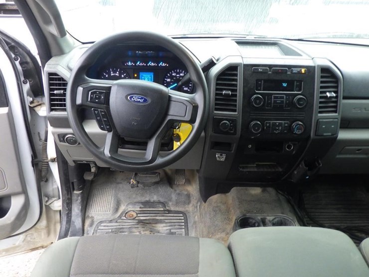 2017-ford-f350-image-7