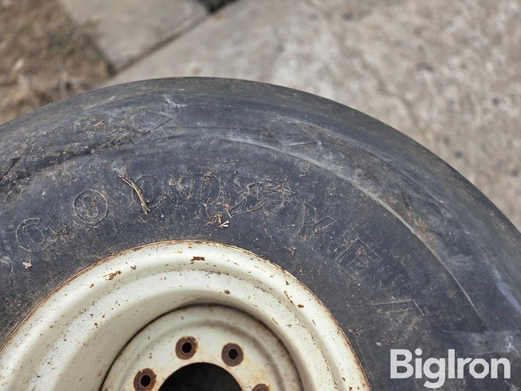 goodyear-21.5l-16.1-tire-&-rims-image-13