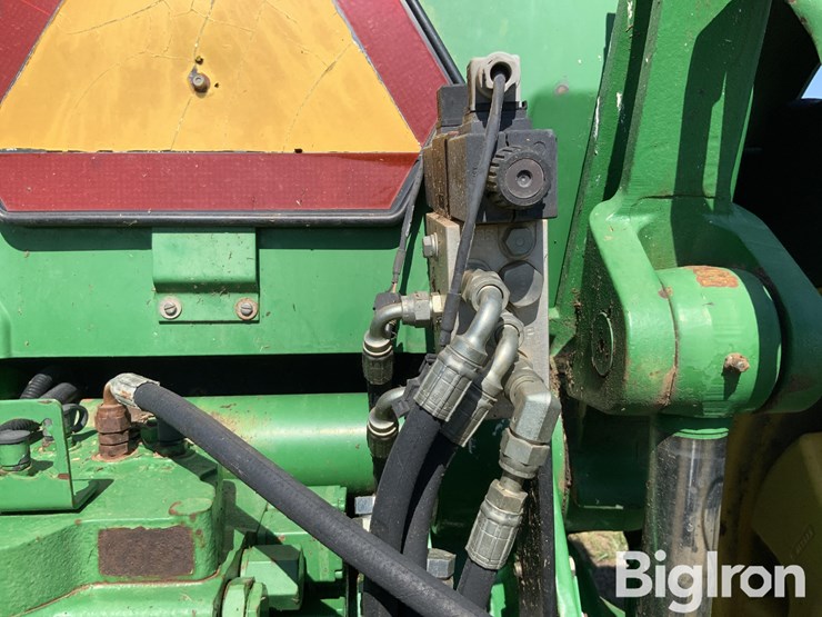 1999-john-deere-8300-image-17