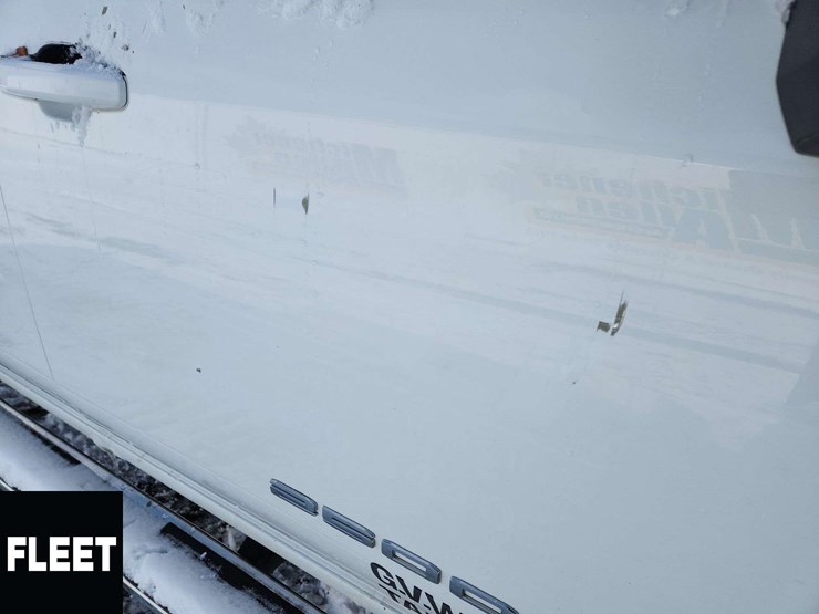 2021-gmc-sierra-2500hd-image-30