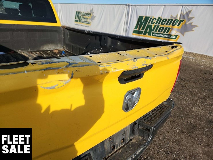 2019-dodge-2500-image-39