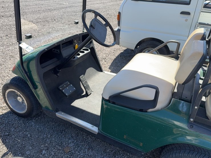 #3091-•-e-z-go-electric-golf-cart-image-9