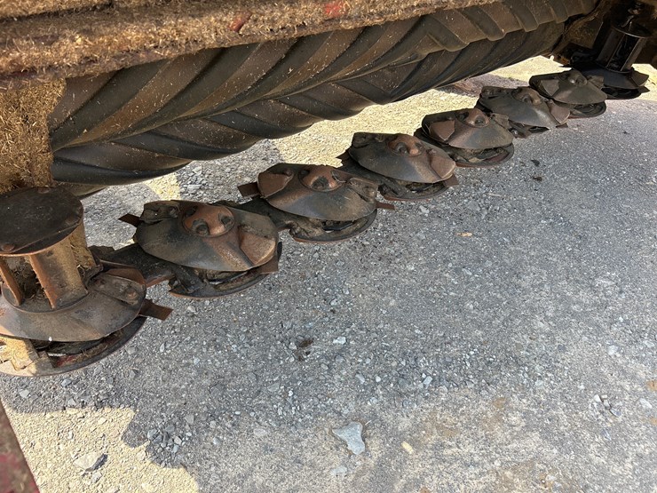 new-holland-h7230-image-10