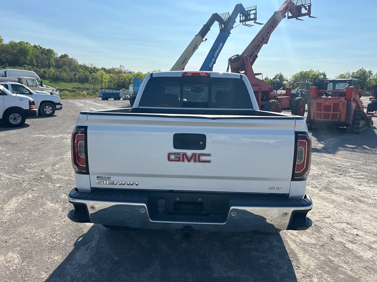2017-gmc-sierra-1500-image-5