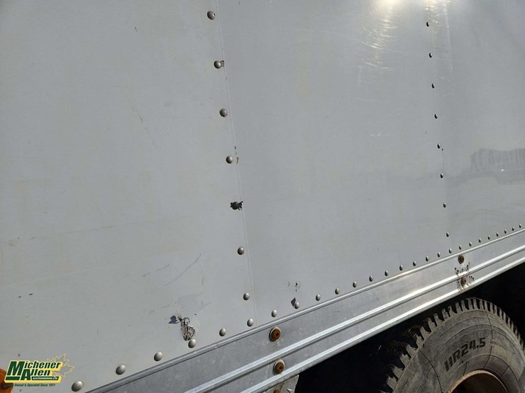 1998-mack-ch613-image-45