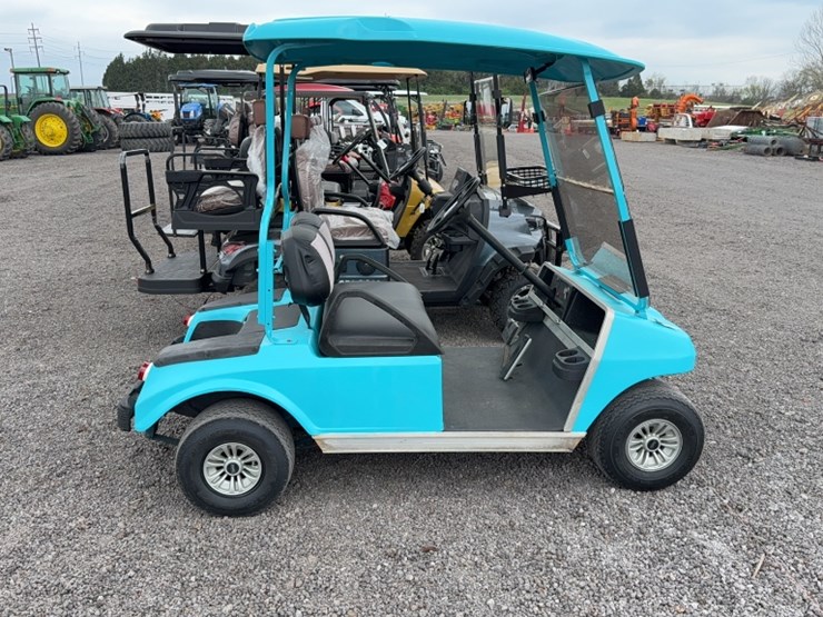 #3094-•-clubcar-gas-golf-cart-image-5