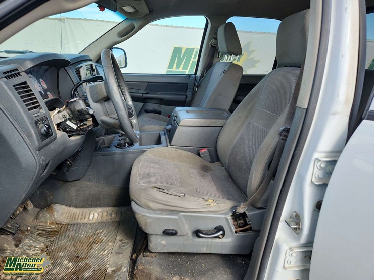 2008-dodge-ram-1500-image-17