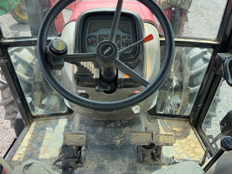 #3020-•-case-jx95-tractor-image-16