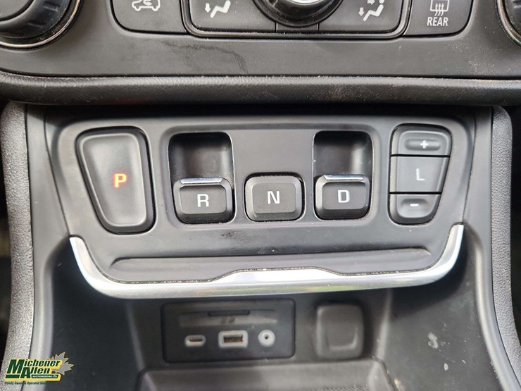 2018-gmc-terrain-sle-image-14