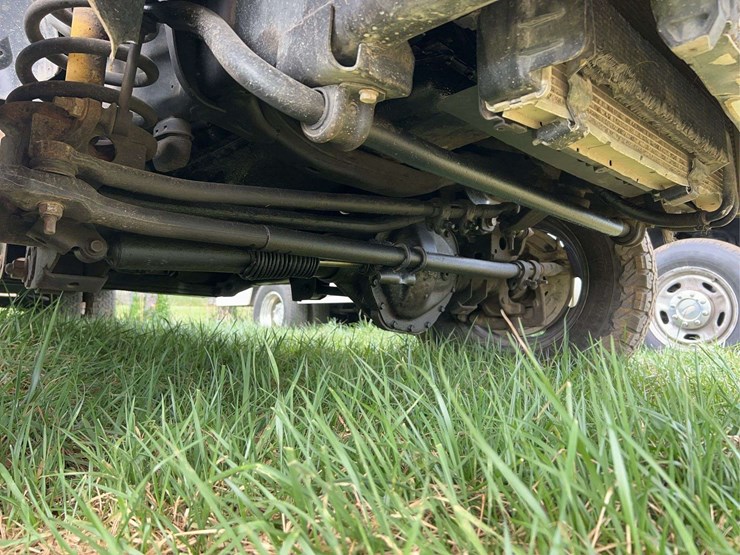 2011-dodge-ram-3500-image-19