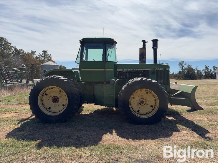 1981-john-deere-8640-image-4
