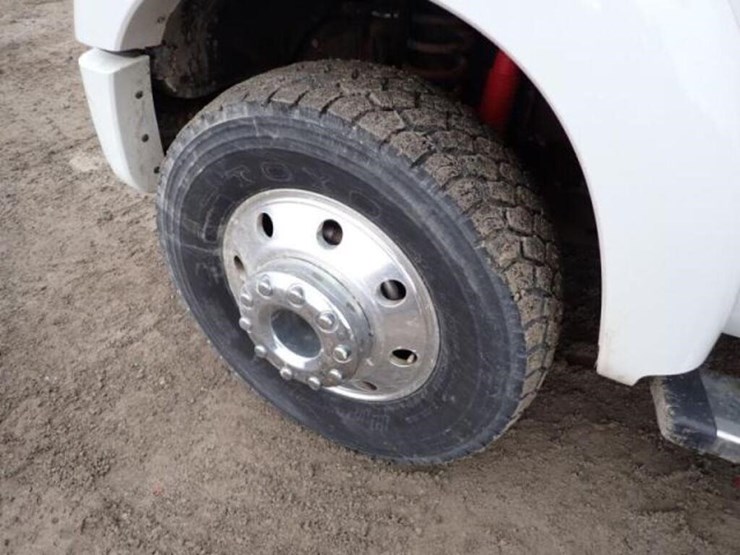 2015-ford-f450-lariat-image-37