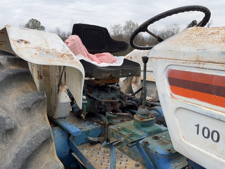 #3049-•-agri-power-9000-tractor-image-6