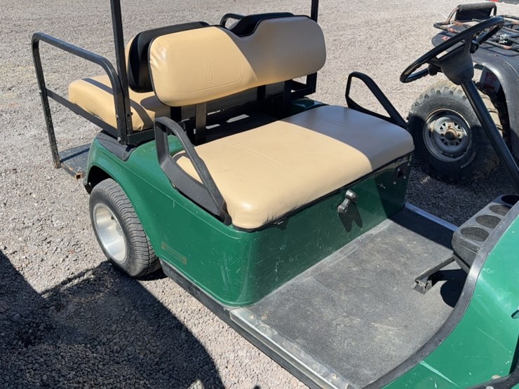 #3091-•-e-z-go-electric-golf-cart-image-4