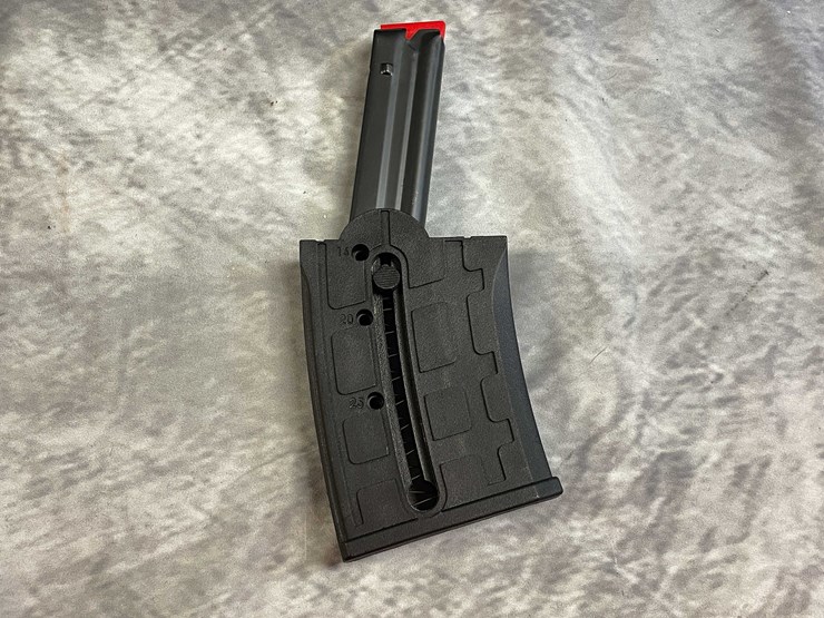 #10069-•-mossberg-715t,-22-lr-semi-auto-rifle,-sn:-elg3434270-image-18