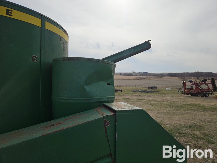 john-deere-700-image-15