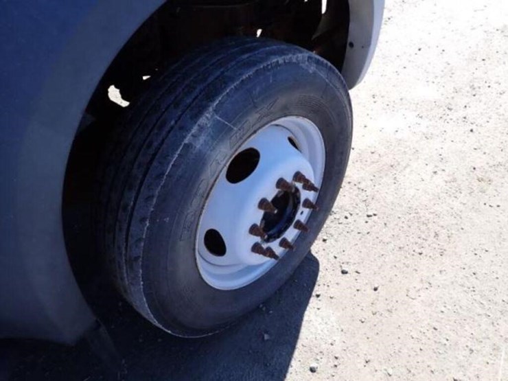 2007-ford-f550-xl-image-43