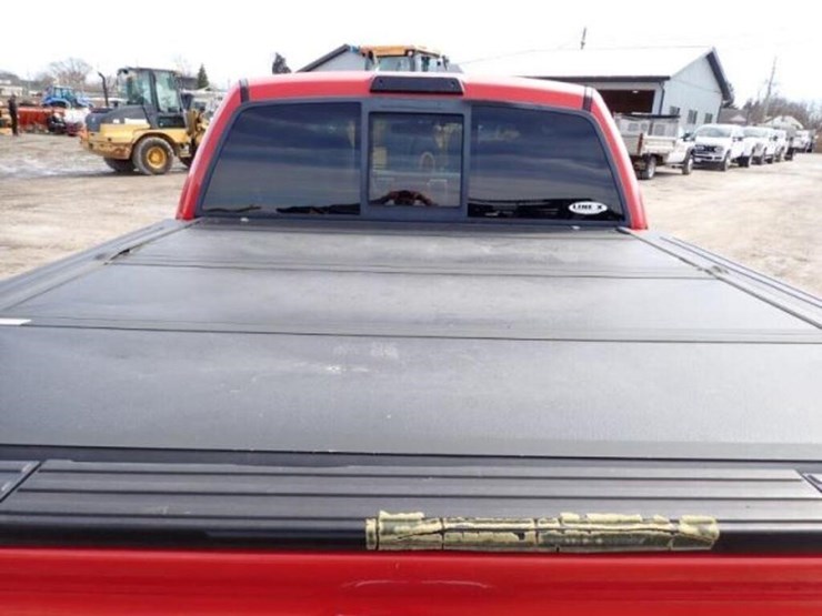 2010-ford-f150-raptor-image-37