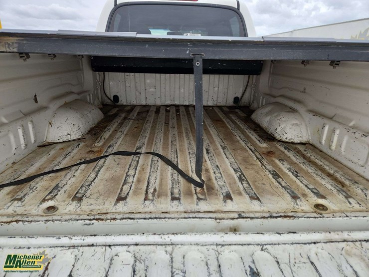 2005-toyota-tundra-image-22